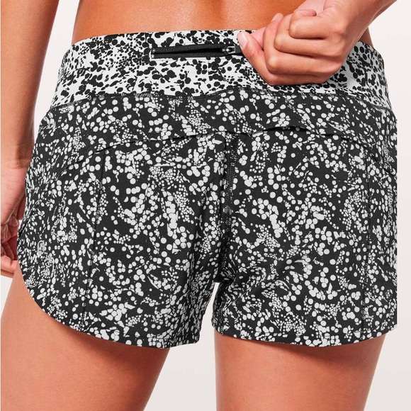 Lululemon Speed Up Short *2.5" - Picture 1 of 7